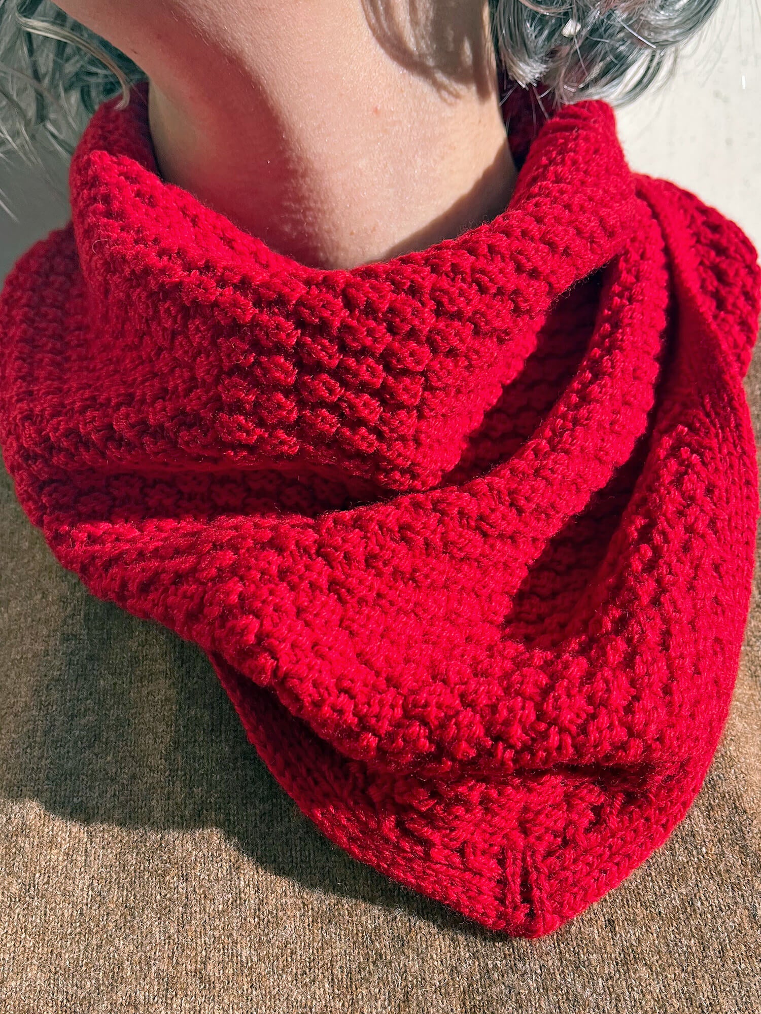 Elwin Lambswool Neckerchief - Red