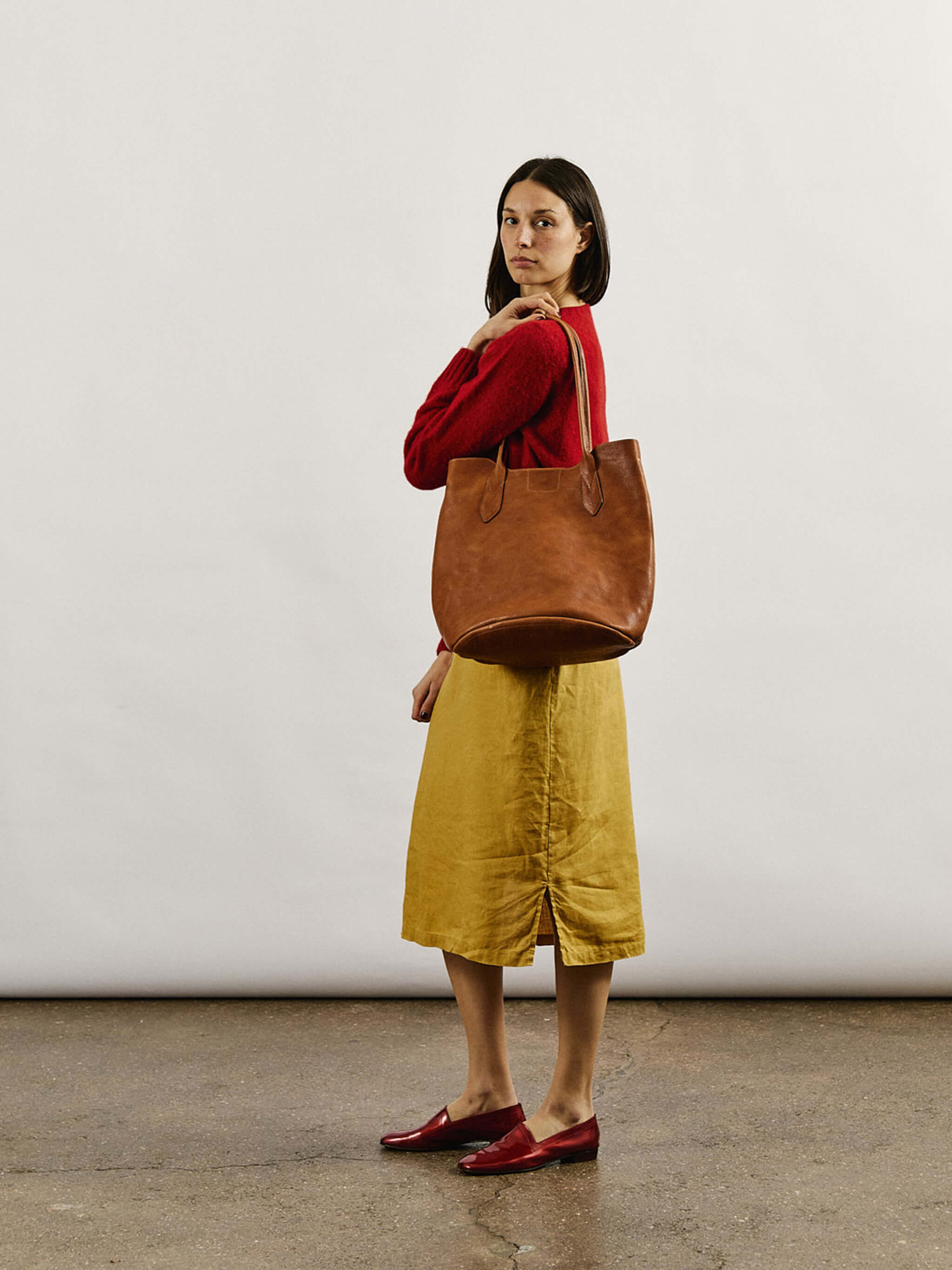 Hill Leather Tote Bag - Tan